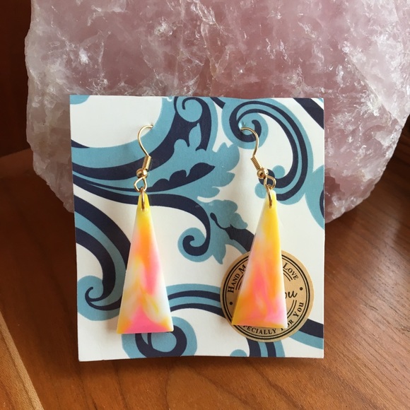 Earrings cute resin bright colorful triangle cute - Picture 3 of 5